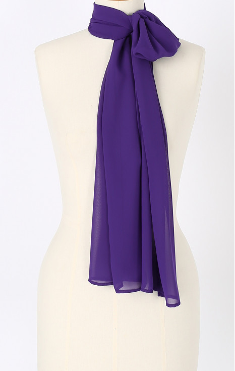 Ефирен шал в цвят Ultramarine Violet