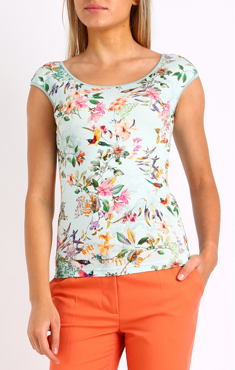 Вталена блуза с флорален десен