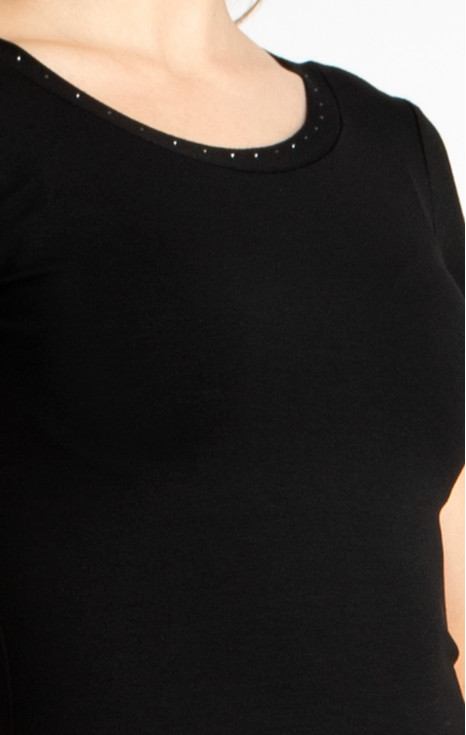 Вталена блуза в черен цвят с кристали Swarovski