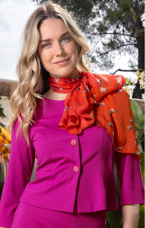 Ефирен шал от вискоза в цвят Mandarin Red с принт - лебеди