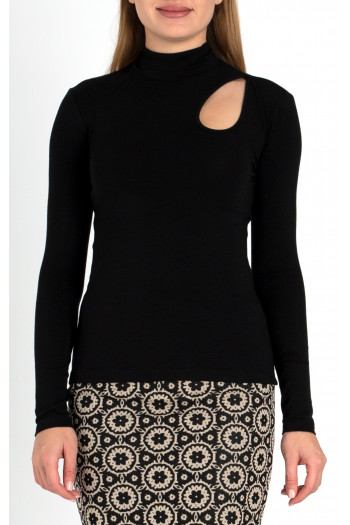 Атрактивна блуза с поло яка и ефектно срязване в черен цвят