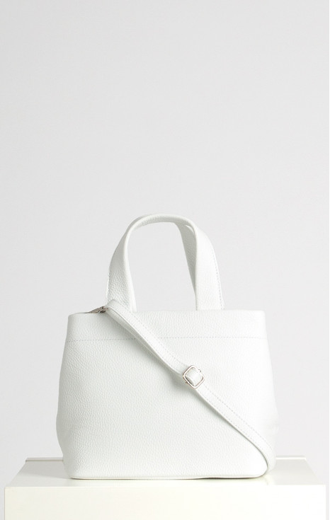 Чанта от естествена кожа в бяло
