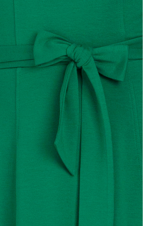 Зелена рокля от трико с колан и джобове [1]
