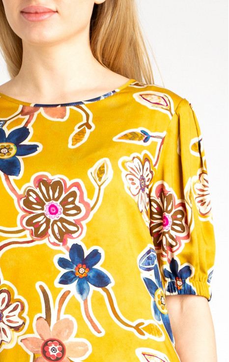 Блуза с нежни флорални мотиви в цвят Freesia