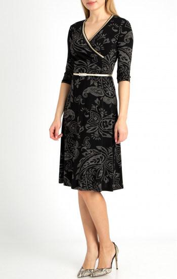 Стилна рокля от луксозно тежко жарсе в черен цвят с кашмирени мотиви