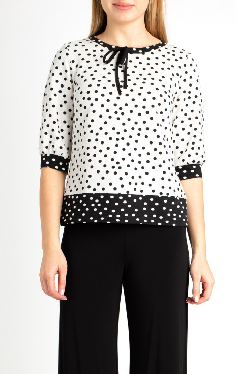 Красива блуза от качествена памучна материя в стил Polka Dots  в бяло и черно