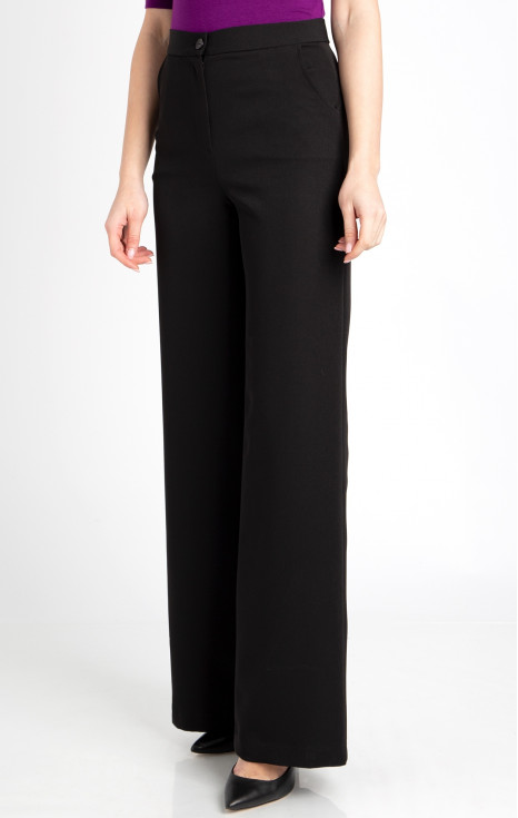 Стилен панталон с висока талия в черен цвят