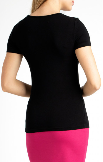 Стилна блуза в черен цвят с ефектен отвор на деколтето [1]