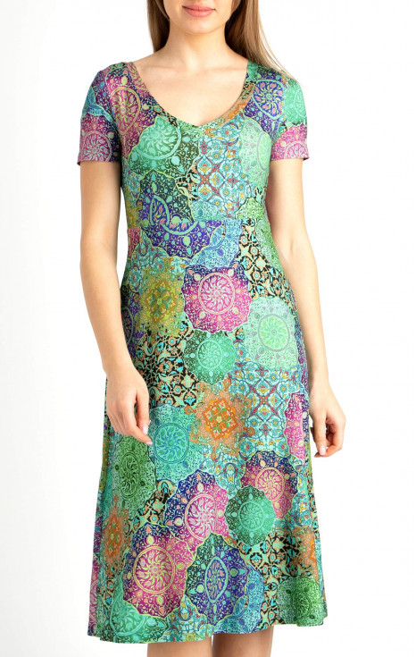 Елегантна рокля от трико в цвят Turquoise с многоцветен графичен принт