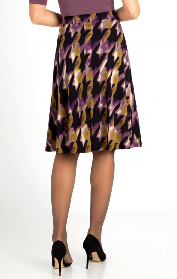 Елегантна пола с графичен принт в пастелни цветове [1]