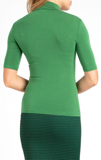 Блуза от меко трико с ниска поло яка в зелен цвят [1]