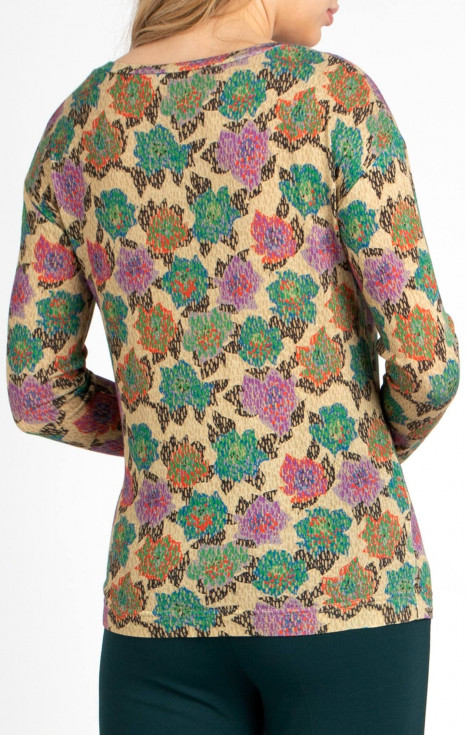 Блуза в свободен силует с флорални мотиви на бежова основа [1]
