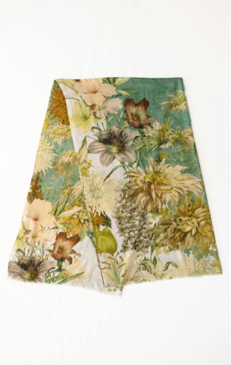 Лек шал от коприна и модал с флорални мотиви в цвят Granita green [1]