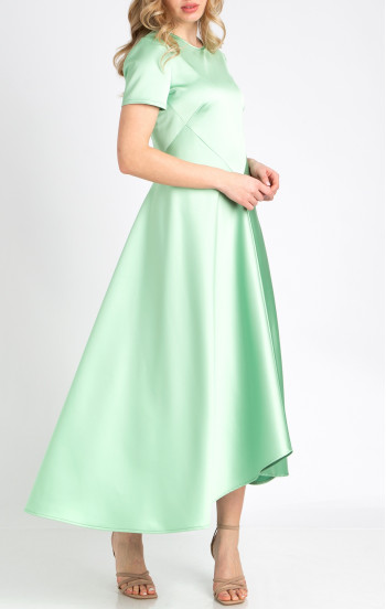 Елегантна дълга рокля с асиметричен подгъв в цвят Pastel  Green със сатенен блясък