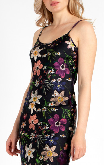 Стилен топ с тънки презрамки от нежна сатенирана вискоза с флорален принт на черна основа [1]