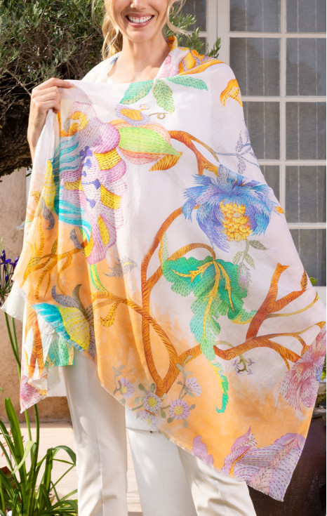 Нежен шал от памук и модал