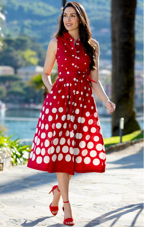 Стилна разкроена рокля от памук с динамични точки на червена основа [1]