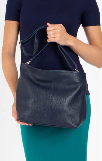 Изчистена дамска чанта от мека естествена кожа в цвят Indigo [1]