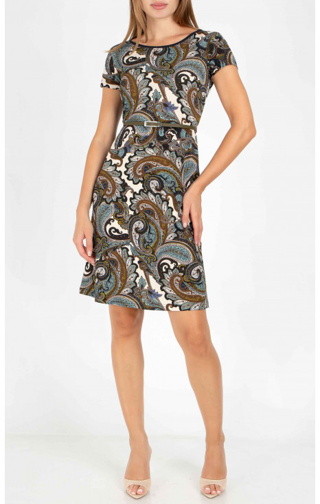 Лятна рокля с пейсли мотиви в земни цветове