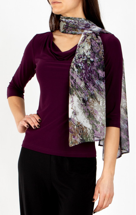 Ефирен шал с абстрактен десен