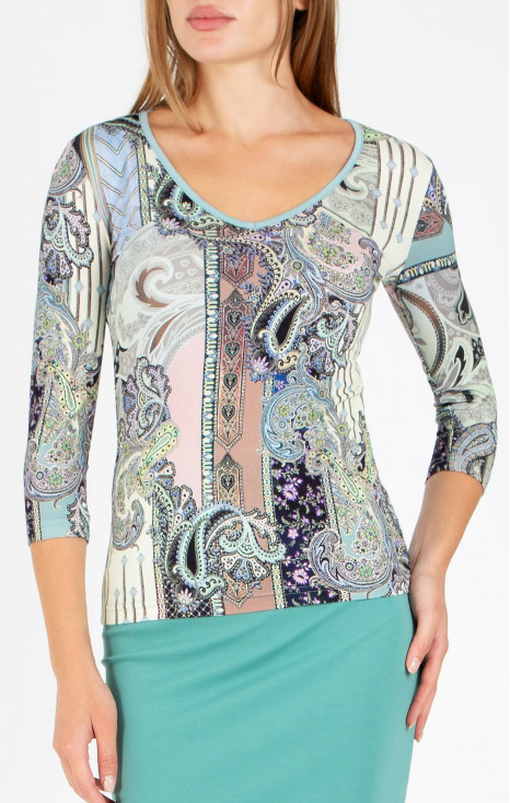 Блуза от меко трико с пейсли мотиви в синьо-зелена гама [1]