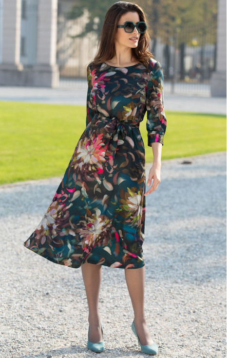 Елегантна рокля от луксозна вискоза в зелено “Ocean Depth” с живописен флорален принт