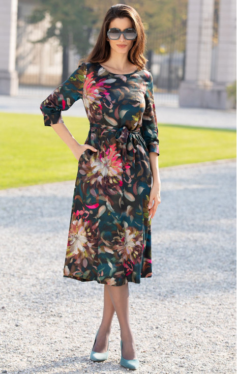 Елегантна рокля от луксозна вискоза в зелено “Ocean Depth” с живописен флорален принт
