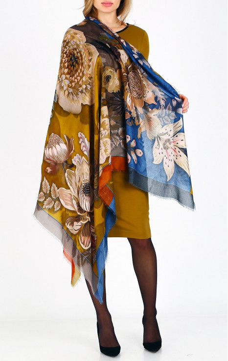 Ефирен шал от коприна и модал Floral Harmony Square