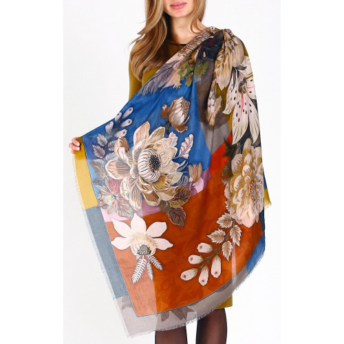 Ефирен шал от коприна и модал Floral Harmony Square