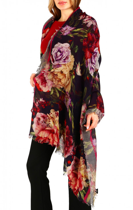 Живописен флорален шал от вълна и модал Midnight Roses Whisper