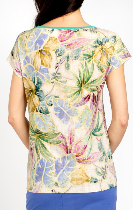 Блуза в свободен силует в пясъчно бежово с нежни флорални мотиви [1]