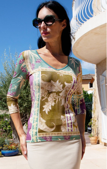 Вталена блуза от трико с принт Olive Patchwork Paisley
